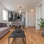 Modern And Comfortable Apartment In Zadar