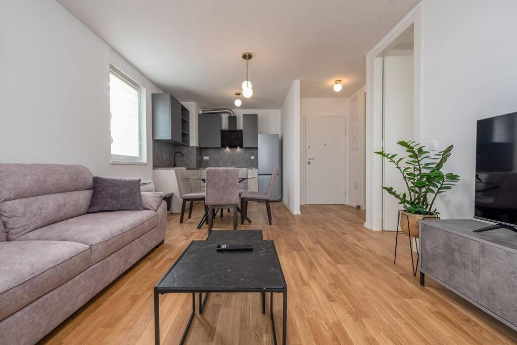 Appartement Modern And Comfortable In