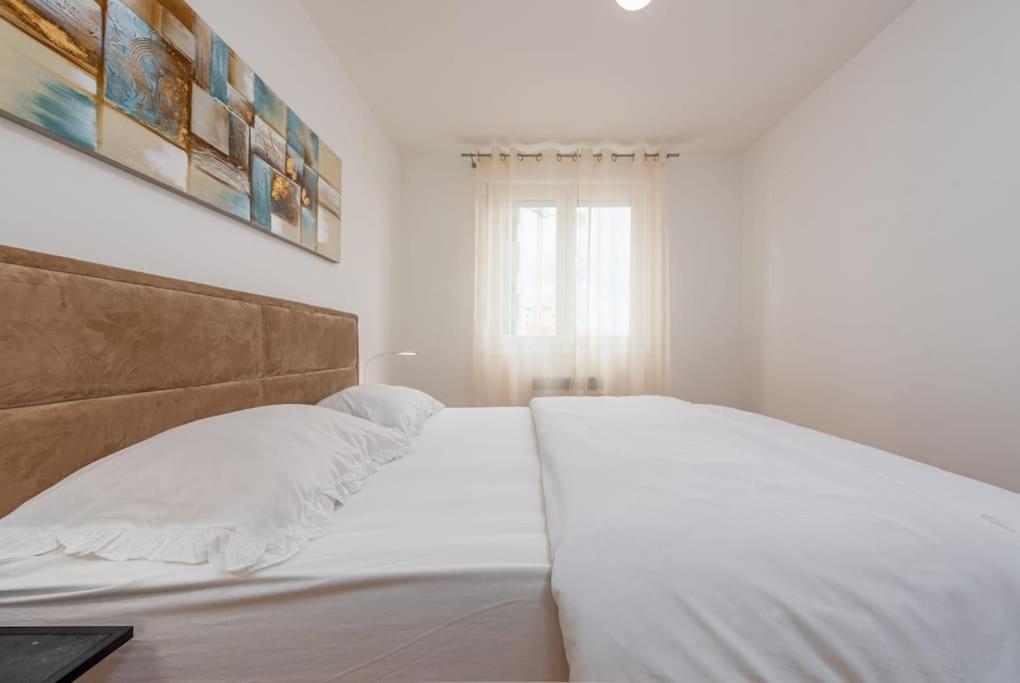 Modern And Comfortable In * Zadar